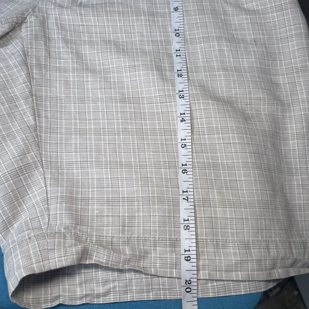 Banana‎ Republic Plaid Shorts Mens 36 Tan Beige Golf Casual Flat Front